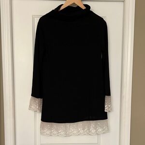 Elegant Black Tunic with Lace Trim